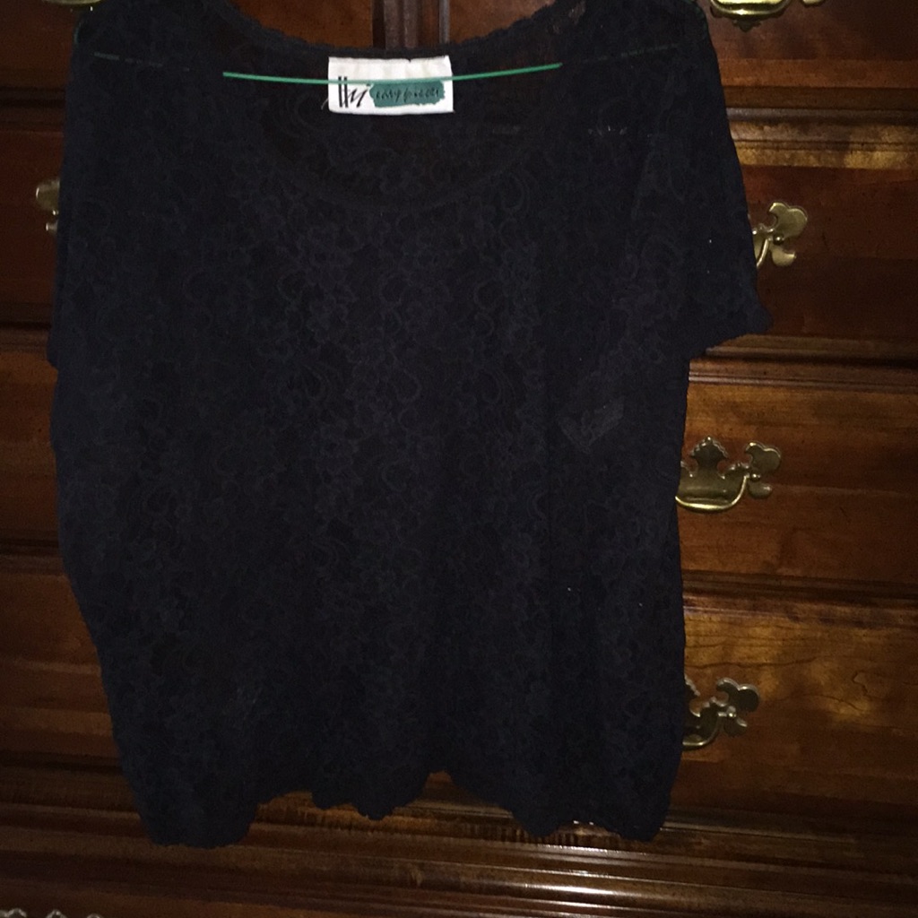 Lace Shell